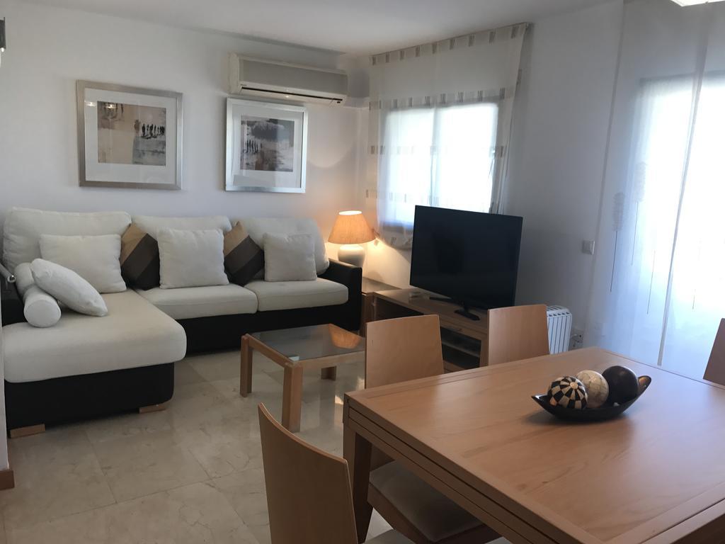 Costa Daurada Apartaments - Zurbaran 萨洛 外观 照片